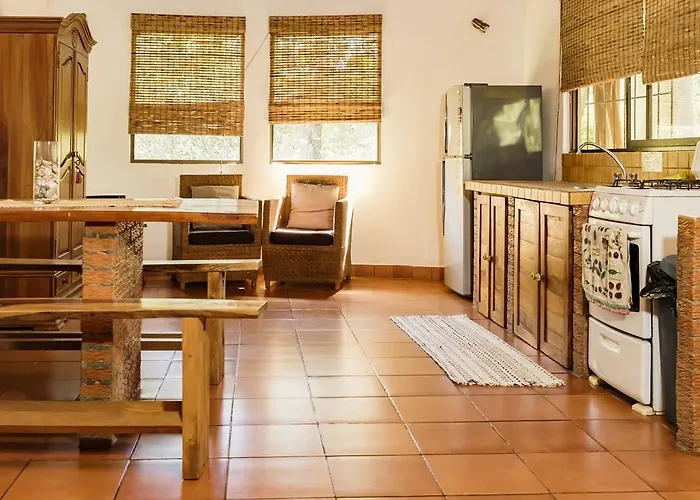 Hotel Mauna Loa 3*